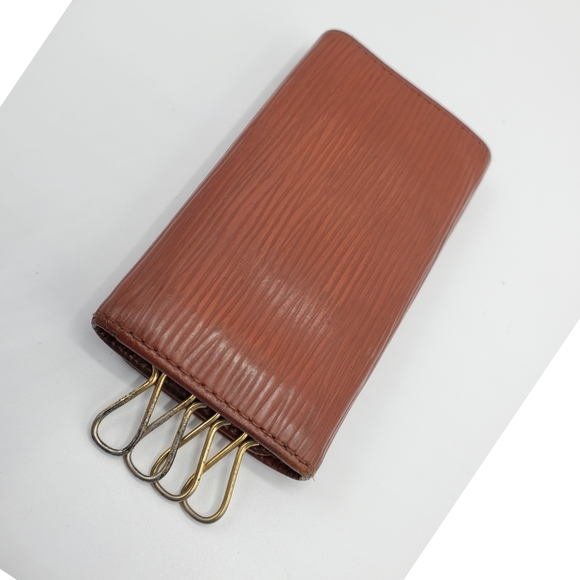 Authentic Preowned LV Key Chain - Picture 6 of 9